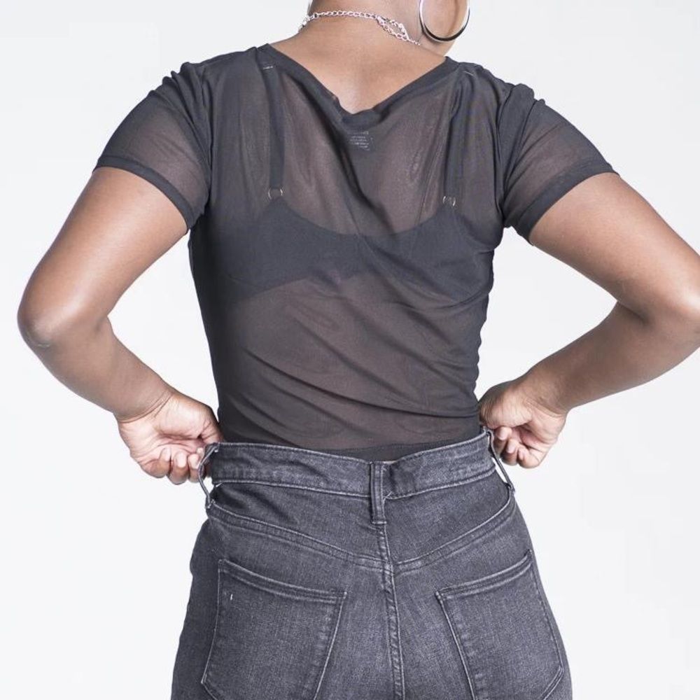 Black Sheer crop top - Picture 3 of 3